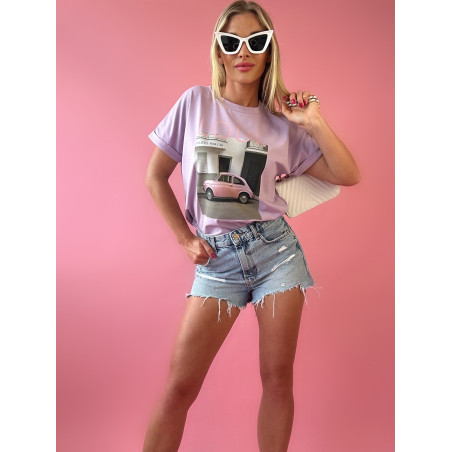 Fioletowy T-shirt Damski z Nadrukiem Różowego Samochodu – „Loui. My Little Pink Car”
