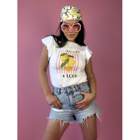 Biały T-shirt Damski z Cytrynami, Falbankowymi Rękawkami i Napisem „Limoni, amore e Loui.” - M