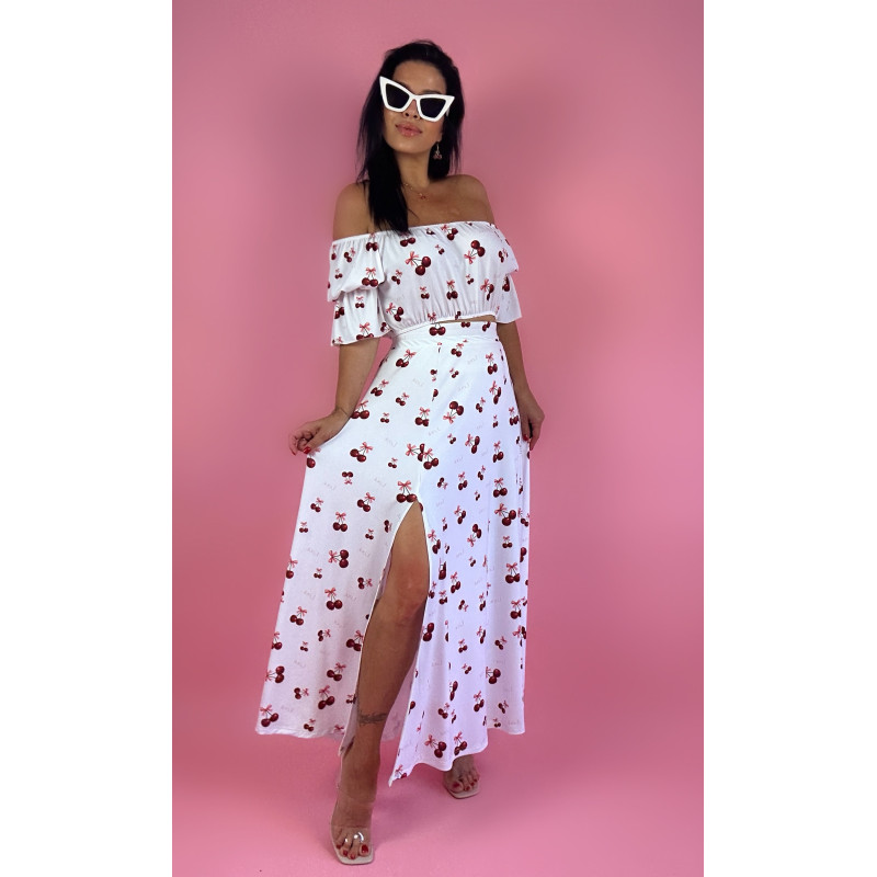 "Letnia Spódnica Cherry Bliss z Rozcięciem – Styl Retro z Nutą Romantyzmu"